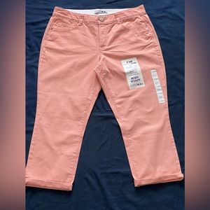Peach Capri denim pants